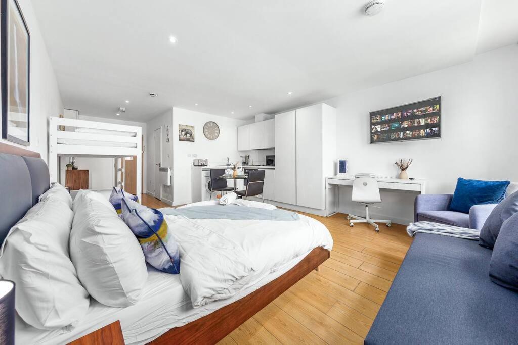 Piccadilly Haven, Flat In London Vr12 Appartement Buitenkant foto